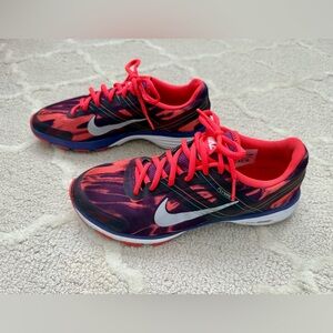 Nike Dual Fusion Flywire Sneakers Women’s 7 M Athletic Shoes Purple Orange